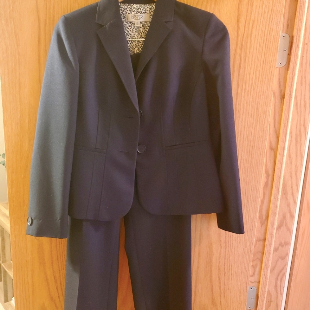 Petite navy business suit